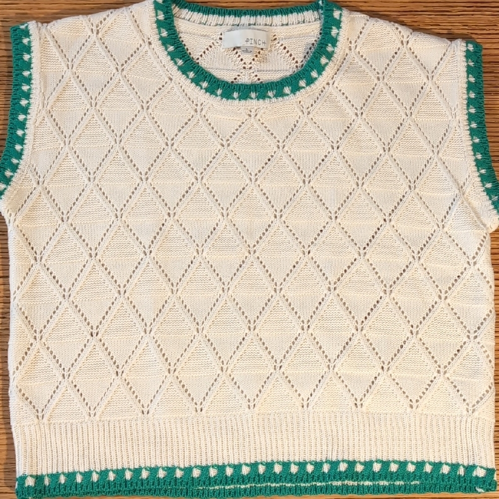 Pinch Knit Sleeveless Top